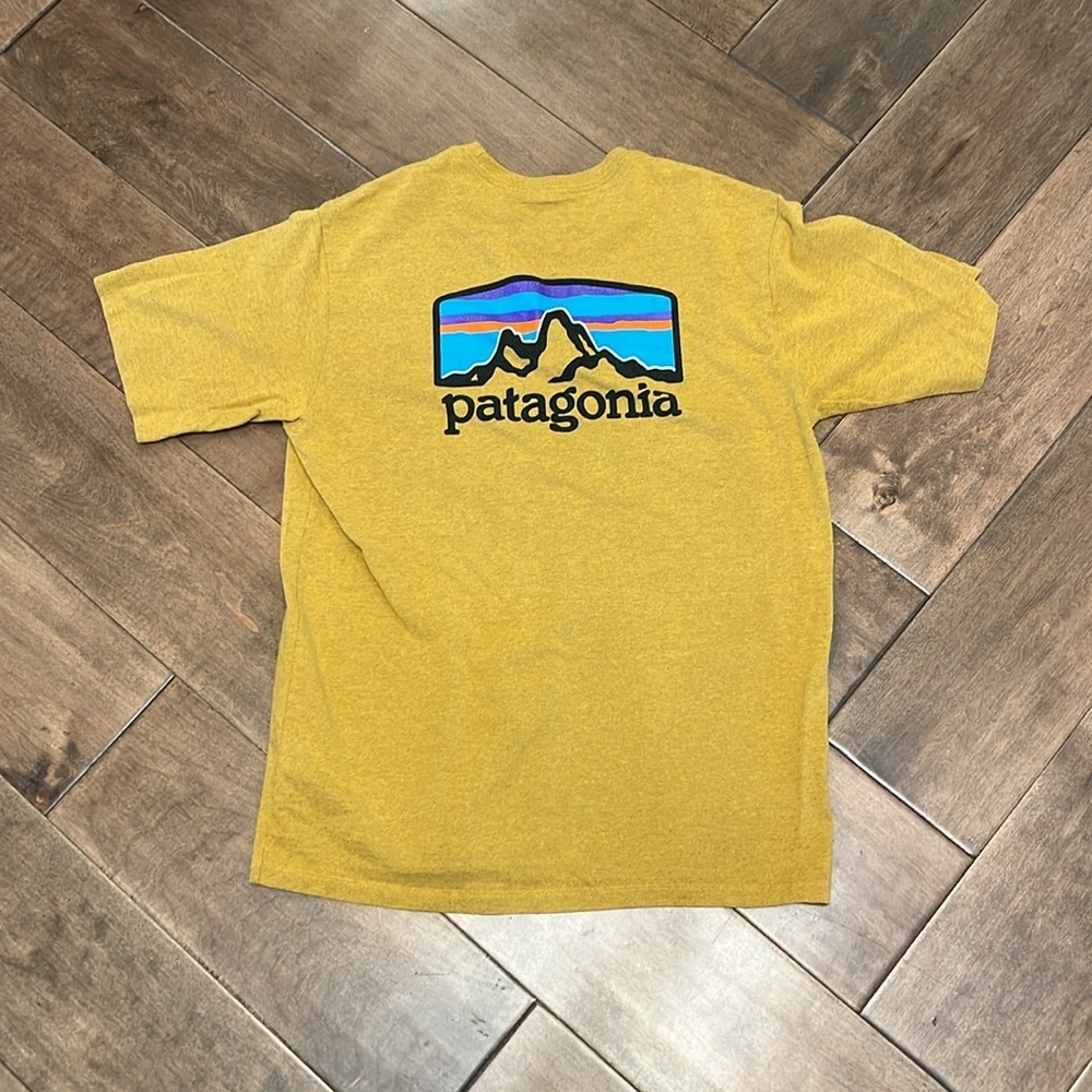 Patagonia Yellow Tee Shirt Mens S